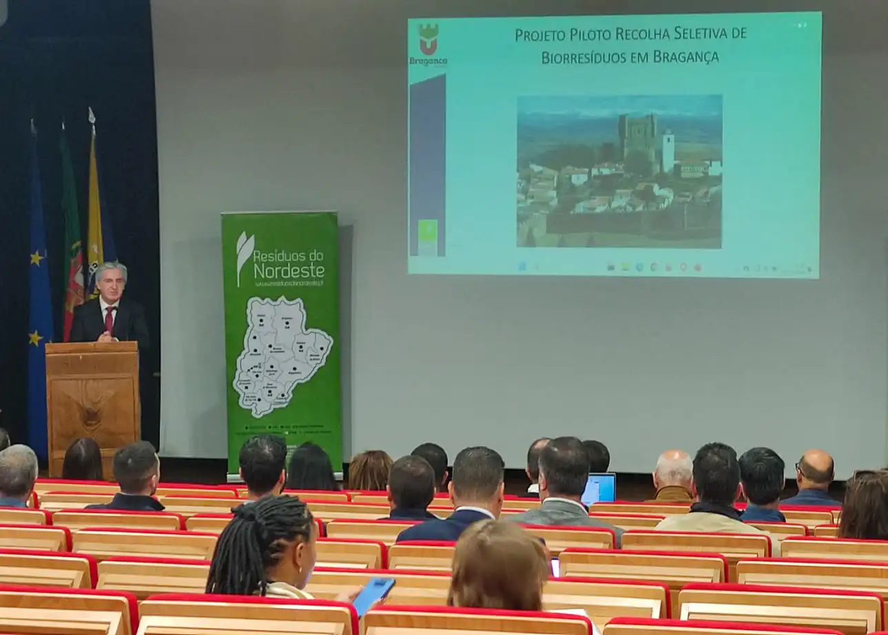 APRESENTAÇÃO PÚBLICA DO PROJETO-PILOTO “RECOLHA SELETIVA DE BIORRESÍDUOS” img 6